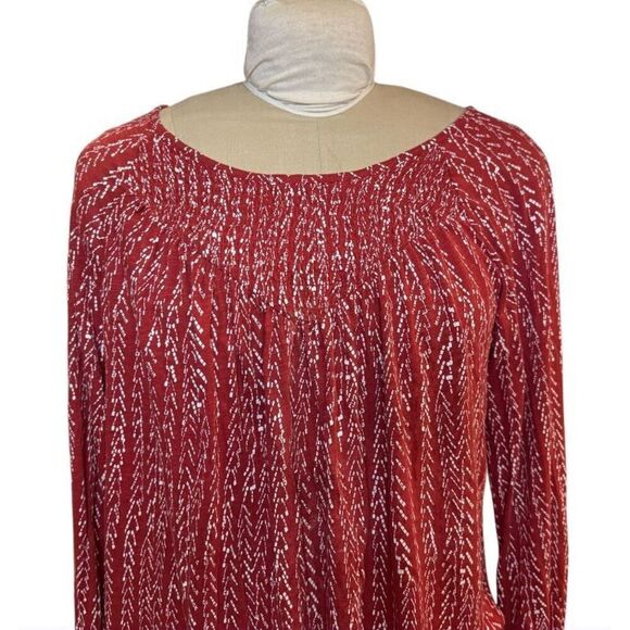 Lucky Brand Boho Peasant Top Sz. L Red Festival Vacation Smocking - Picture 2 of 9